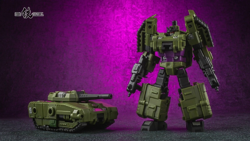 Iron Factory War Giant Attackers Set Color Photos Of Legends